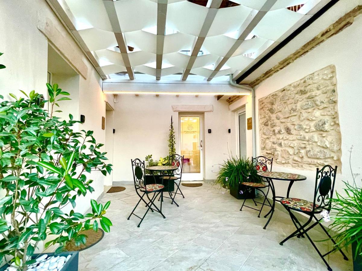 Dimora Di Charme Peschiera Del Garda Appartement Buitenkant foto