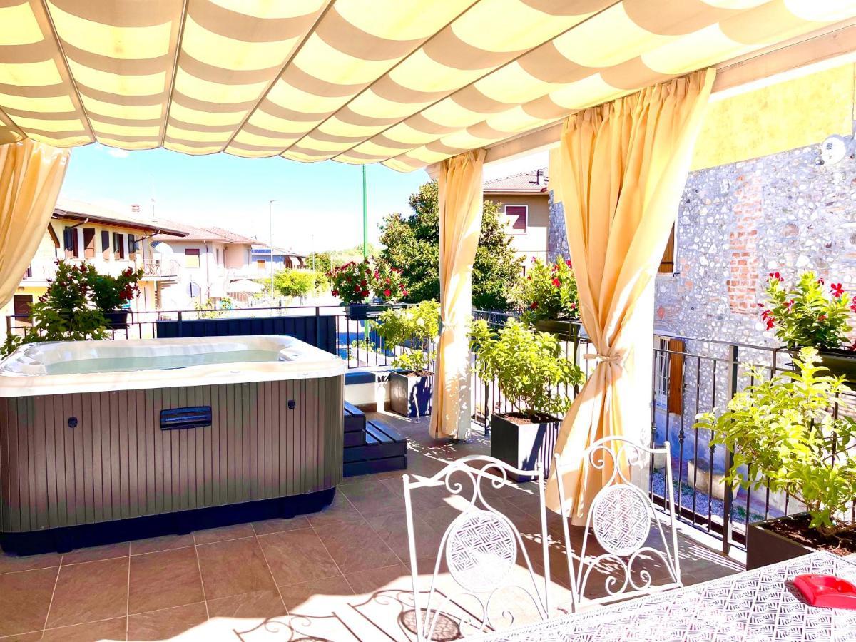 Dimora Di Charme Peschiera Del Garda Appartement Buitenkant foto