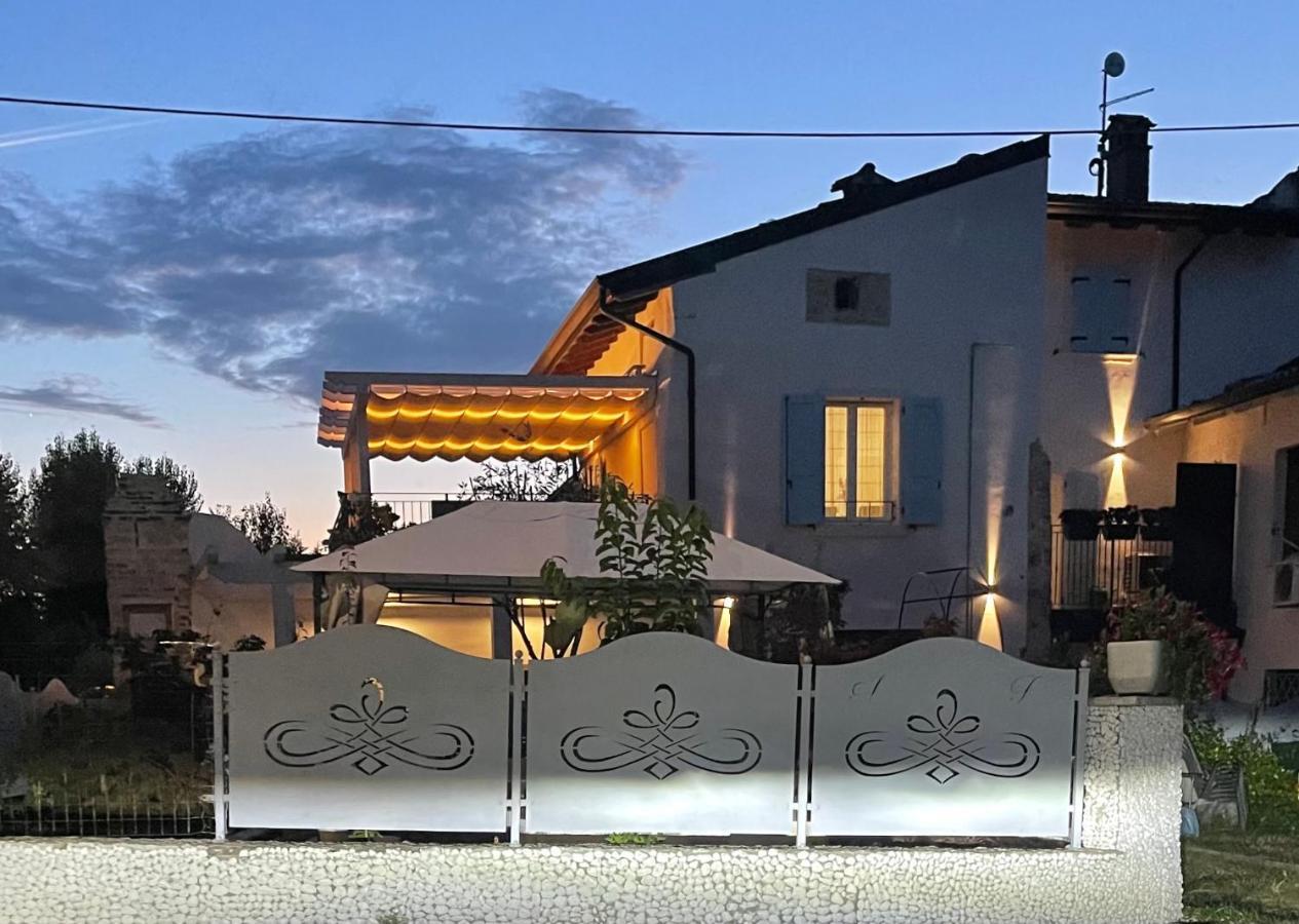 Dimora Di Charme Peschiera Del Garda Appartement Buitenkant foto