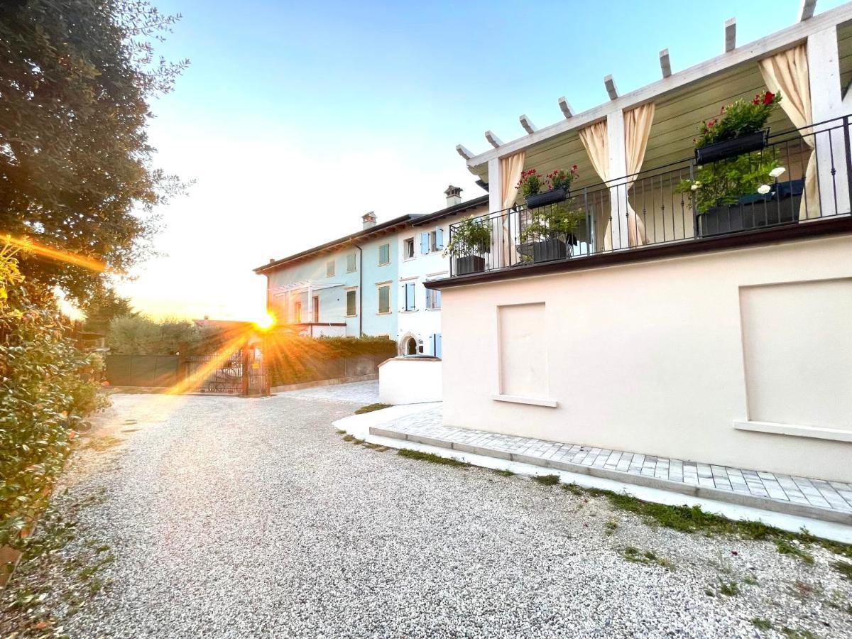 Dimora Di Charme Peschiera Del Garda Appartement Buitenkant foto