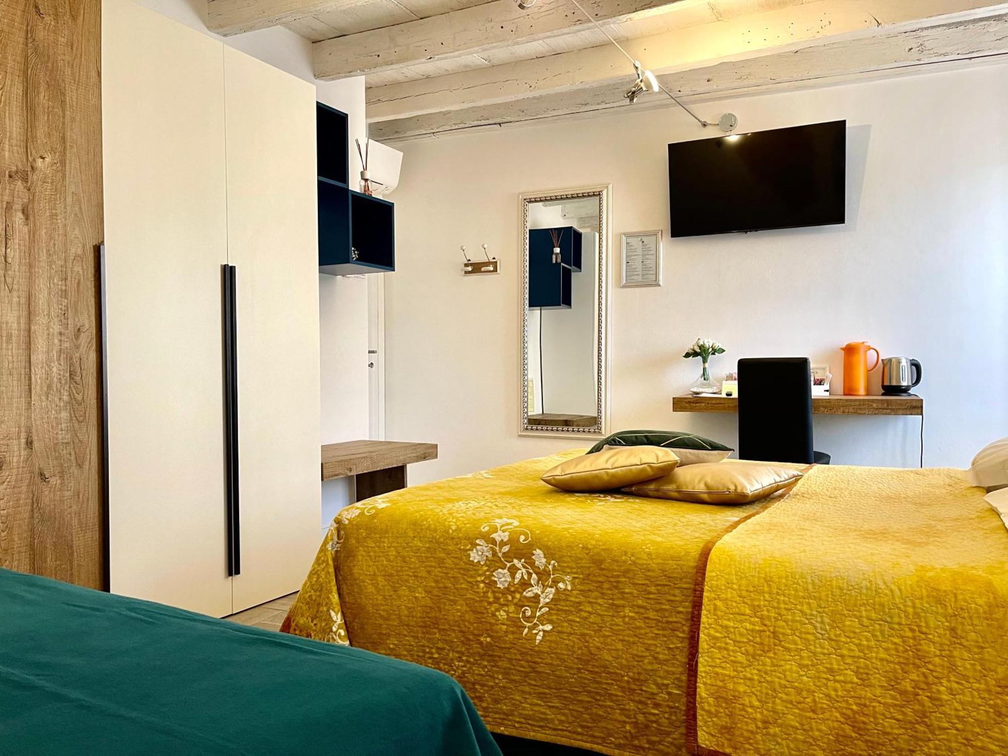 Dimora Di Charme Peschiera Del Garda Appartement Buitenkant foto