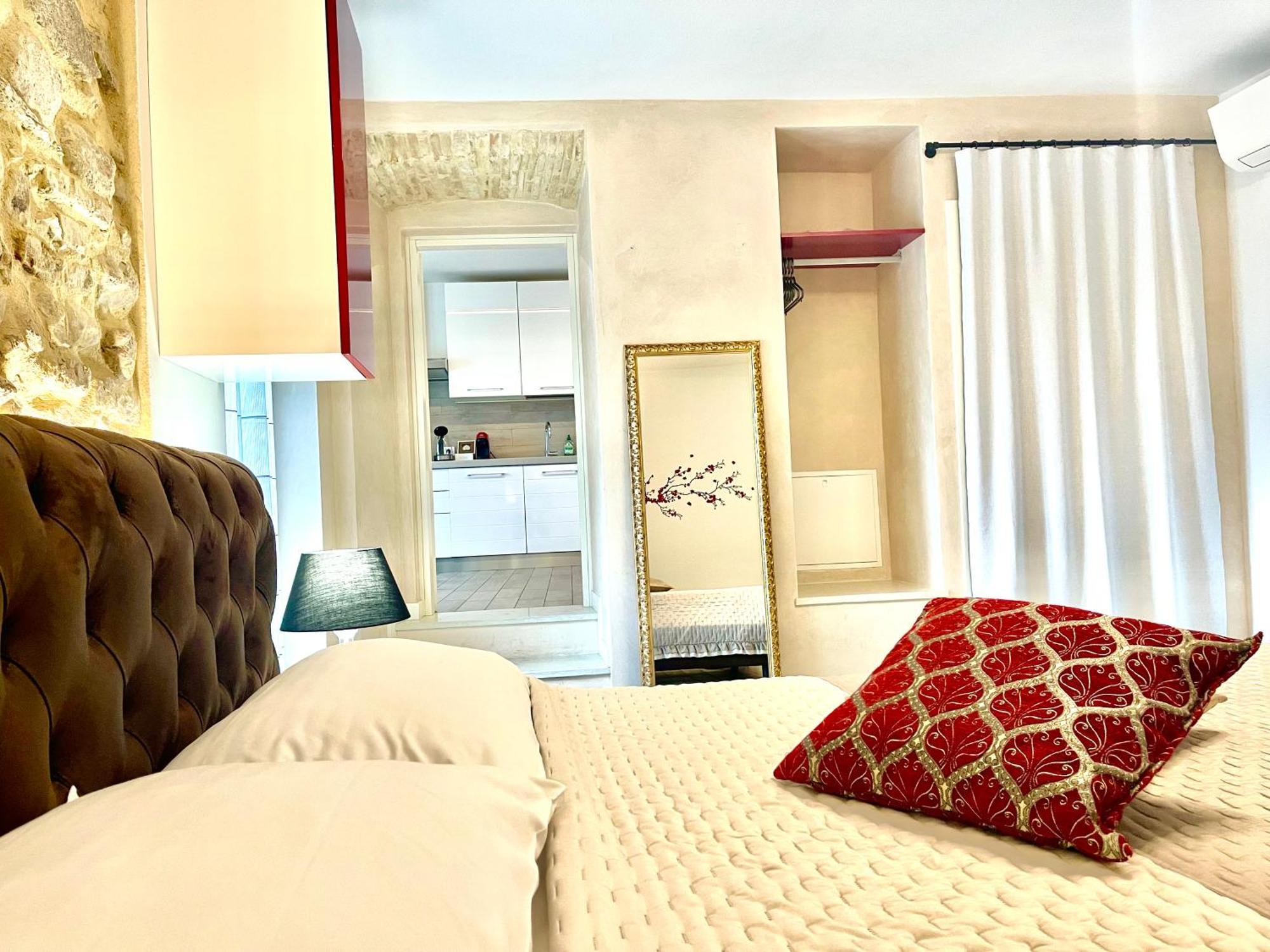 Dimora Di Charme Peschiera Del Garda Appartement Buitenkant foto